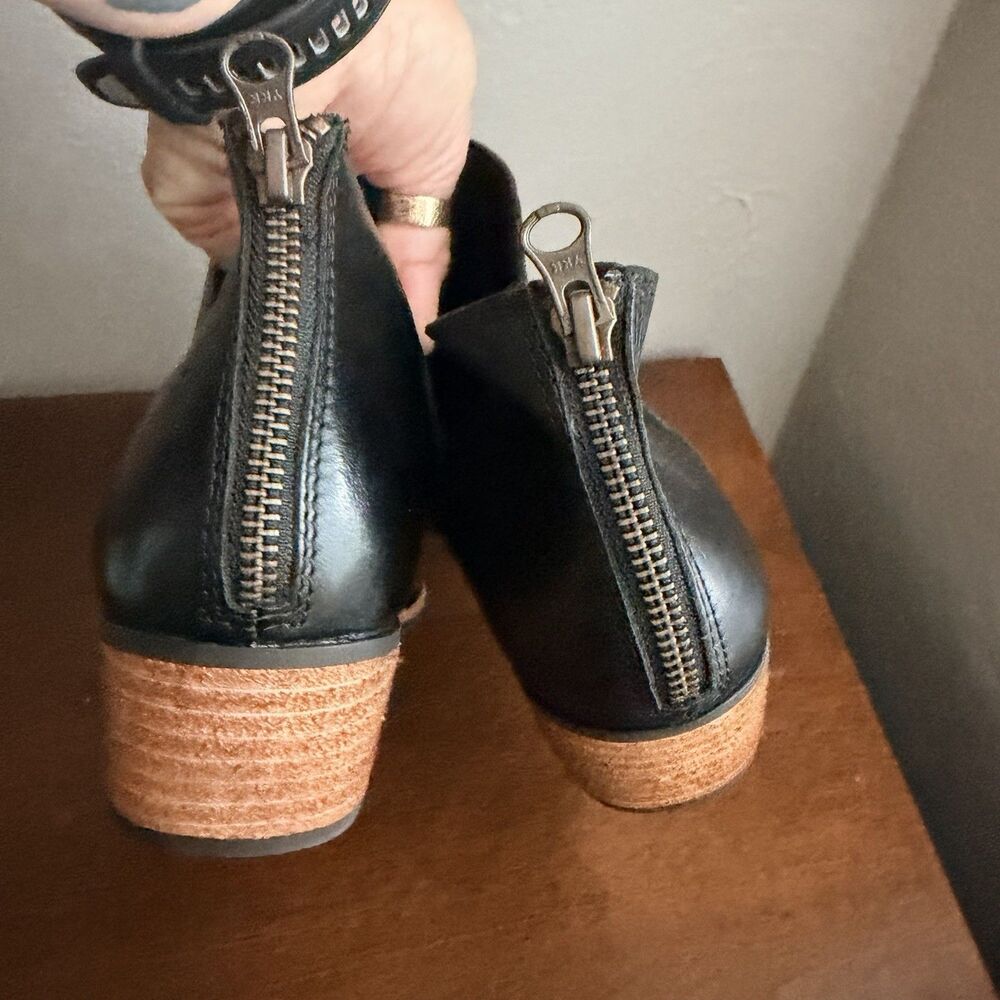 Kork-Ease Skye Black Leather Ankle Bootie Womens Sz 8.5 Boots NWOB - Picture 7 of 8